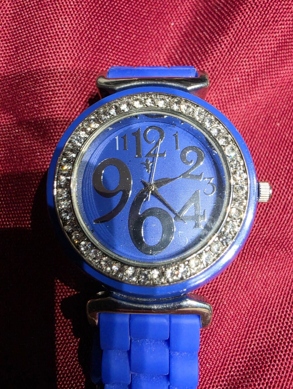 Working** Geneva Blue Silicone Fashion Smartwatch with Crystal Accent